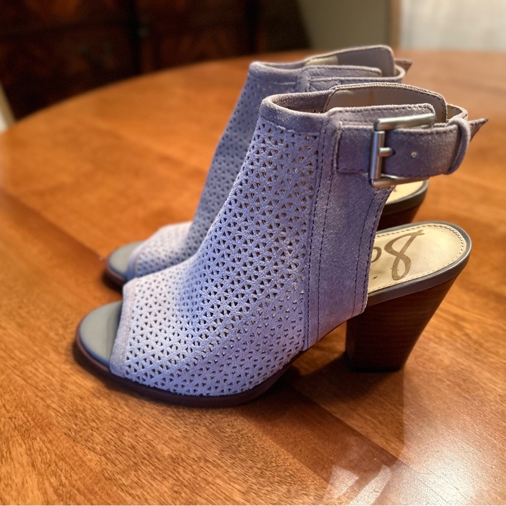 Sam Edelman Cream Heeled Toeless Shoe